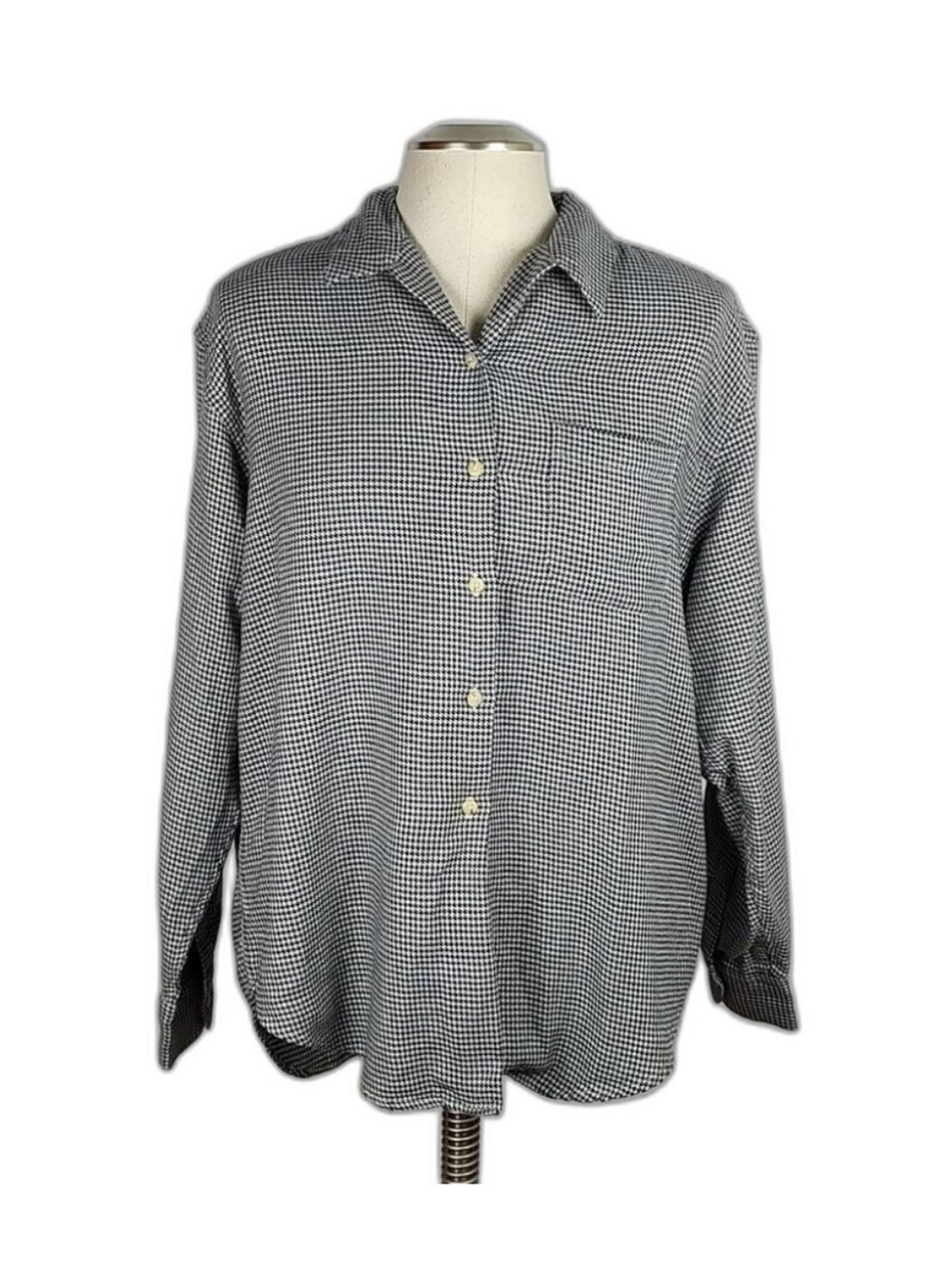 EUC Brooks Brothers Gingham Check 100% Cotton Black White Size Large